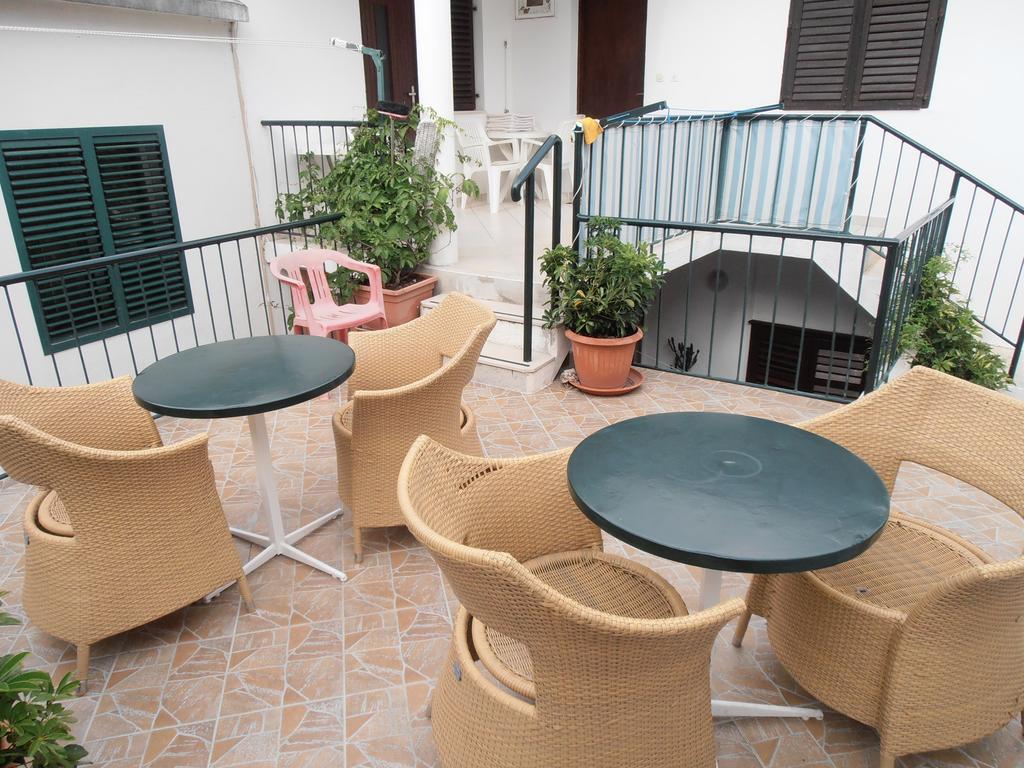 Apartment Perovic บาชกาโวดา ภายนอก รูปภาพ