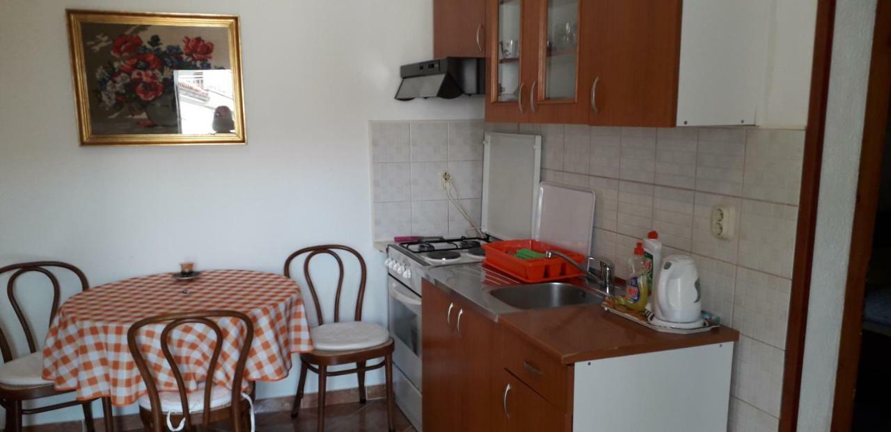 Apartment Perovic บาชกาโวดา ภายนอก รูปภาพ