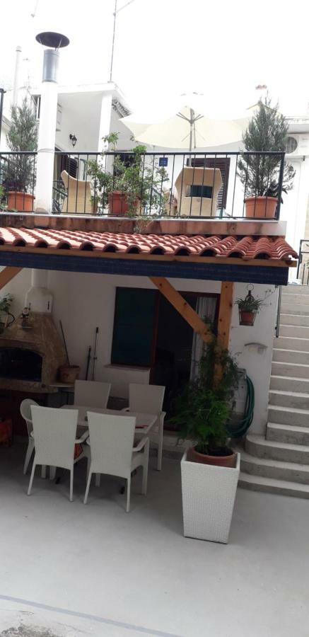 Apartment Perovic บาชกาโวดา ภายนอก รูปภาพ