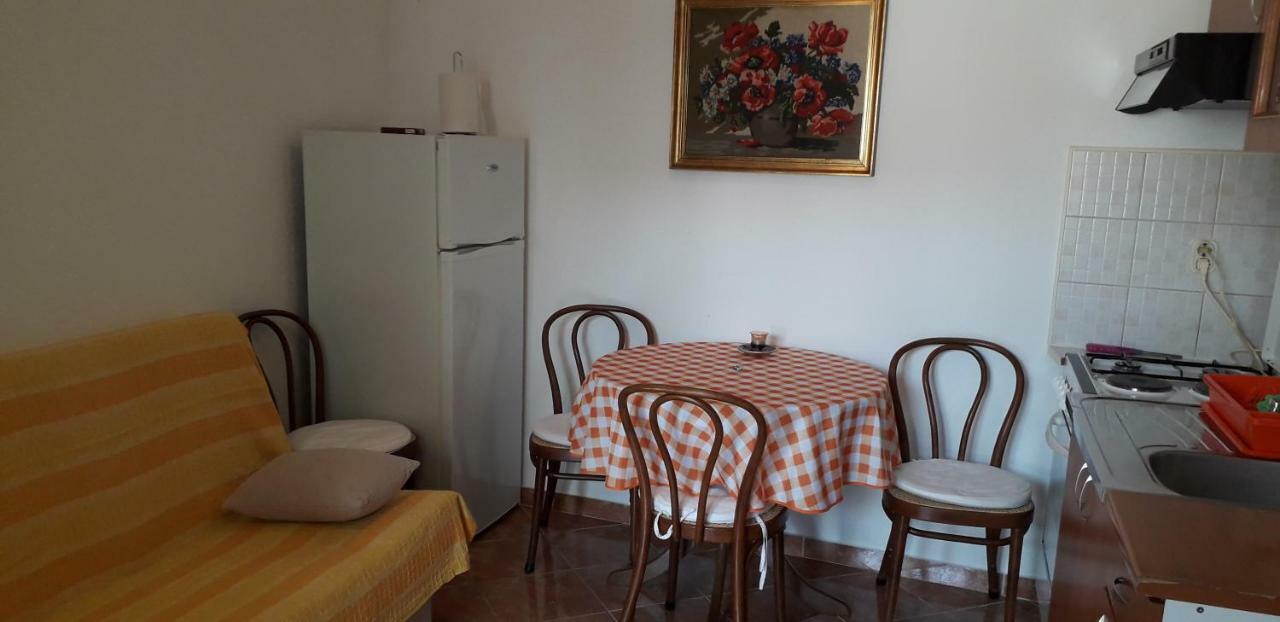 Apartment Perovic บาชกาโวดา ภายนอก รูปภาพ